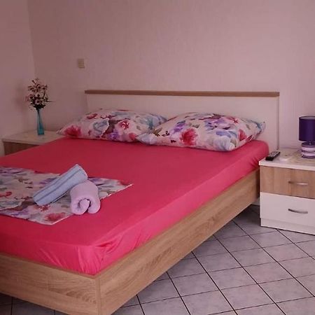 Studio Apartmani Ravlic Makarska Esterno foto