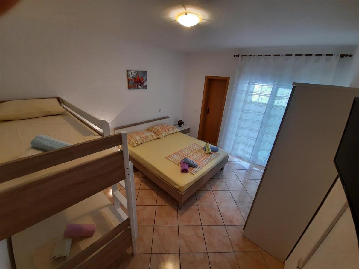 Studio Apartmani Ravlic Makarska Esterno foto