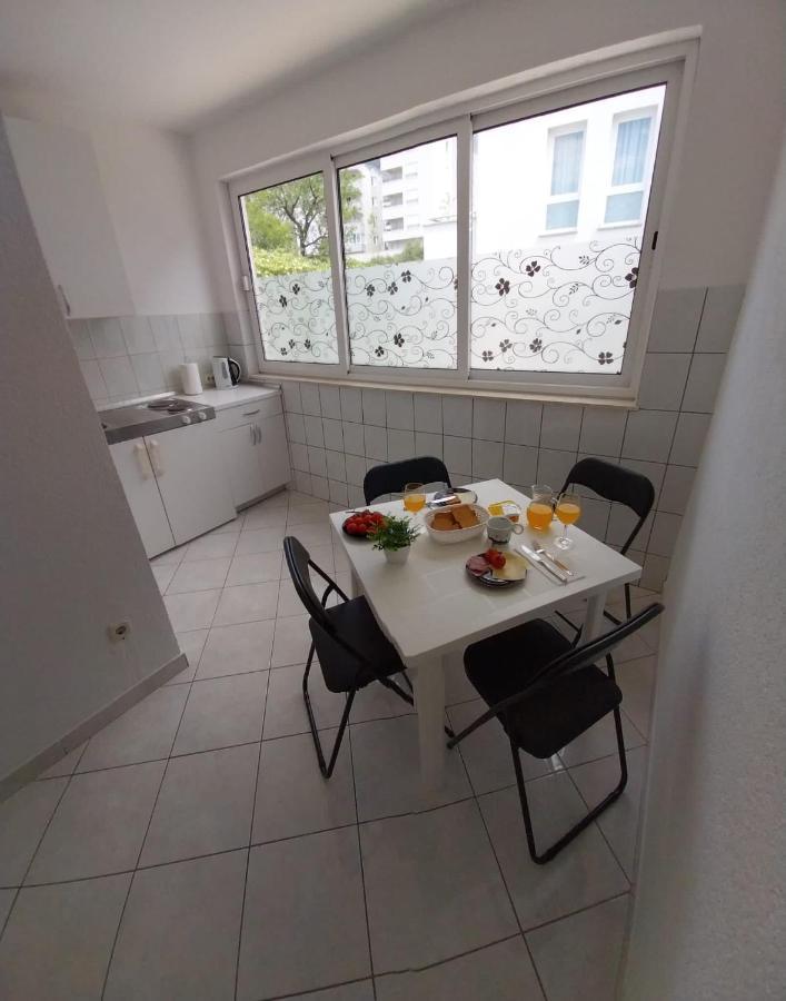 Studio Apartmani Ravlic Makarska Esterno foto