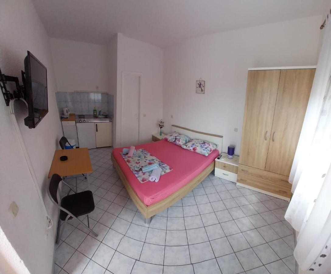 Studio Apartmani Ravlic Makarska Esterno foto
