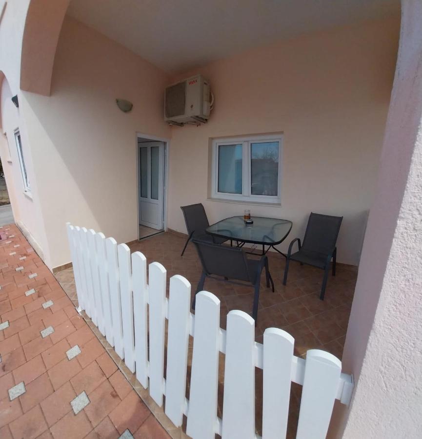 Studio Apartmani Ravlic Makarska Esterno foto